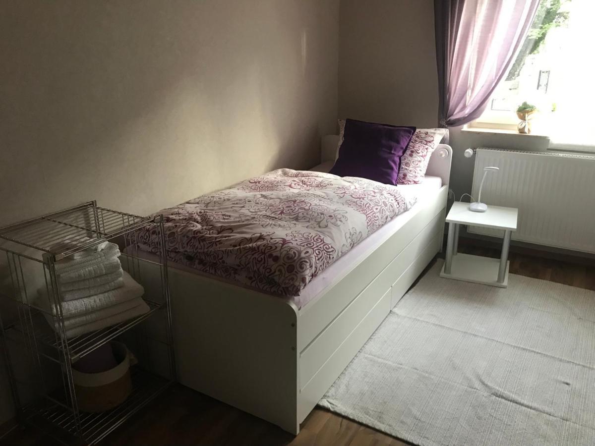 Ferienwohnung Von Paris Petersberg  Zewnętrze zdjęcie